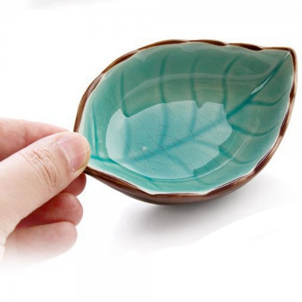 Ceramic Small Dish Japanese Tableware Multifunctional Vinegar Dish Seasoning Dish Snack Plate Sushi Soy Sauce Cup